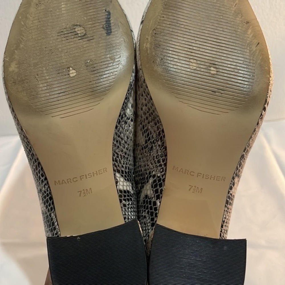 Marc Fisher faux snake skin mules - Picture 5 of 9
